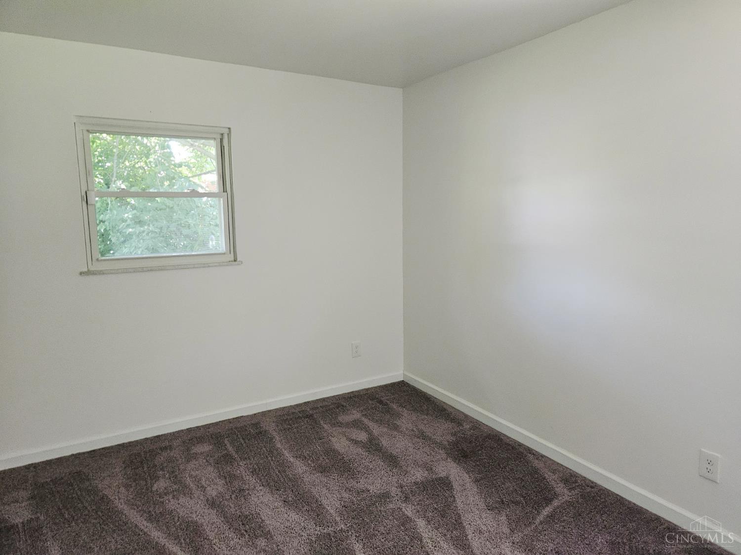 W 579 Kemper Road Property Photo 15