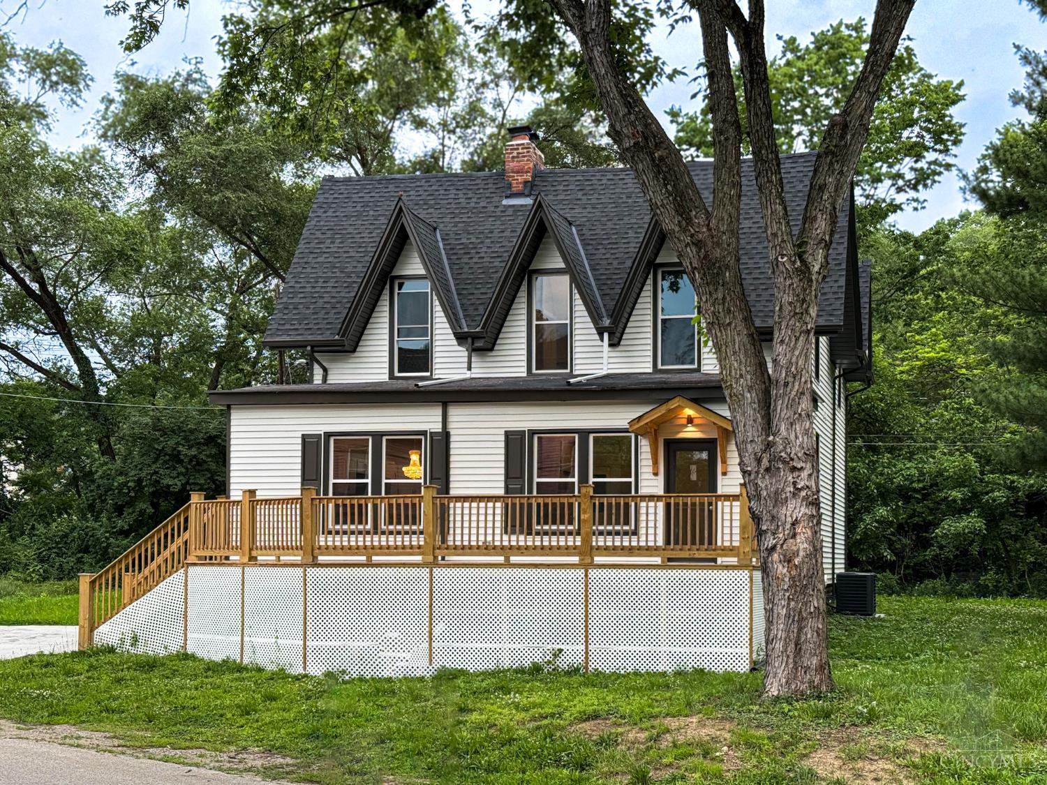 4822 Morse Street Property Photo 1