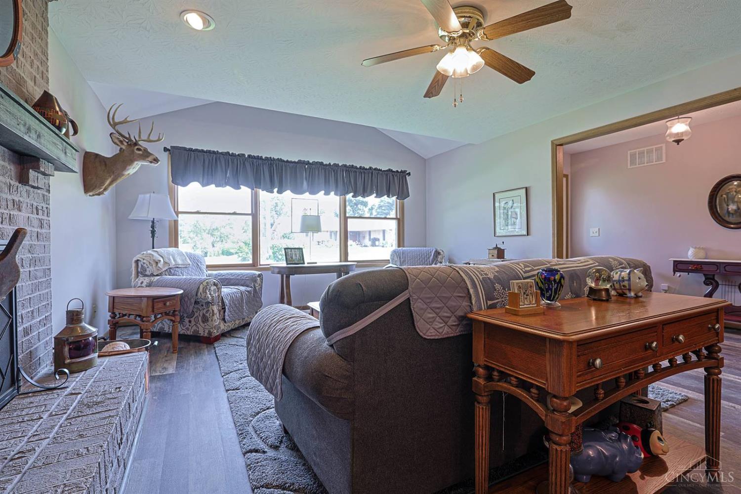 7055 Sherman Drive Property Photo 7