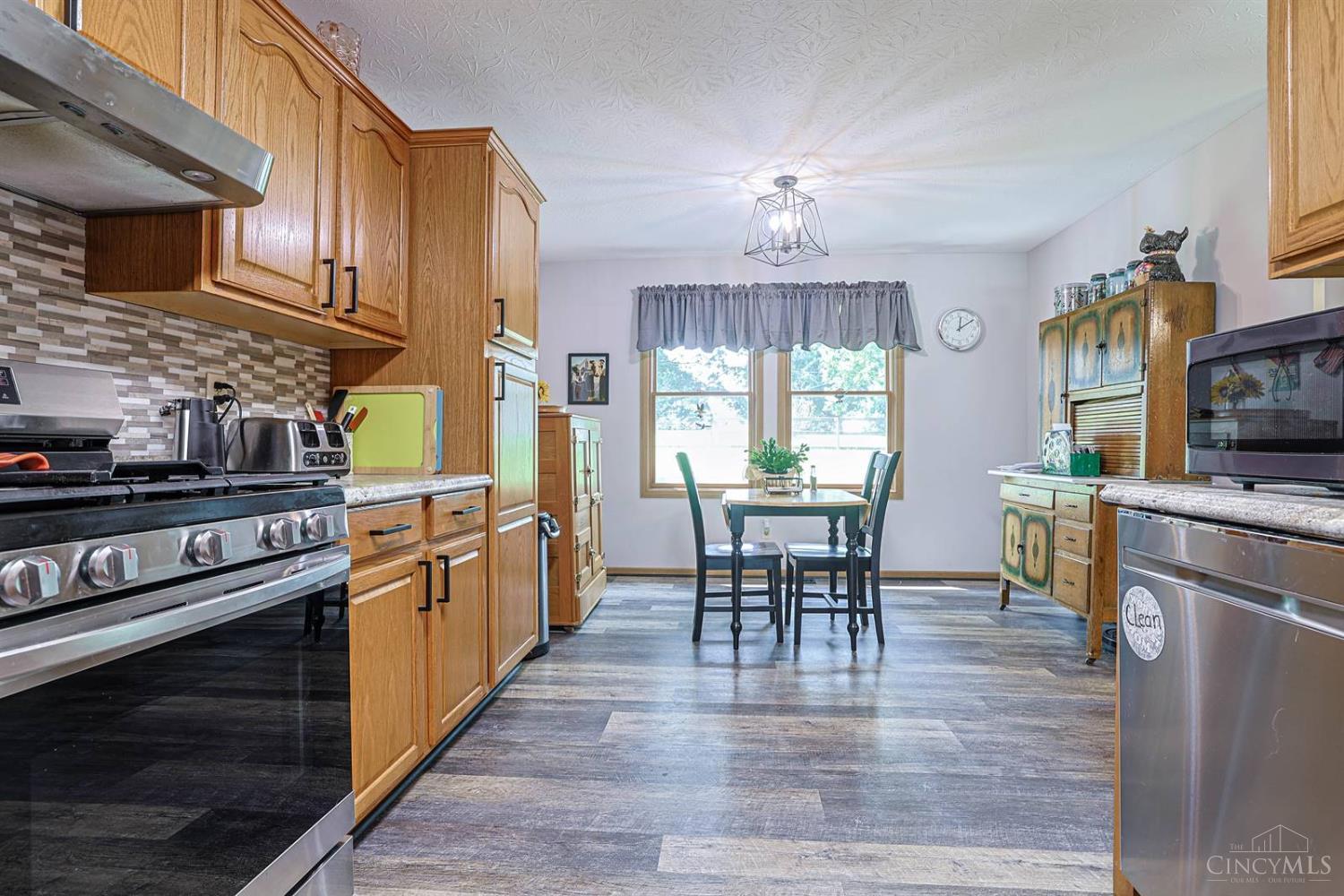 7055 Sherman Drive Property Photo 13