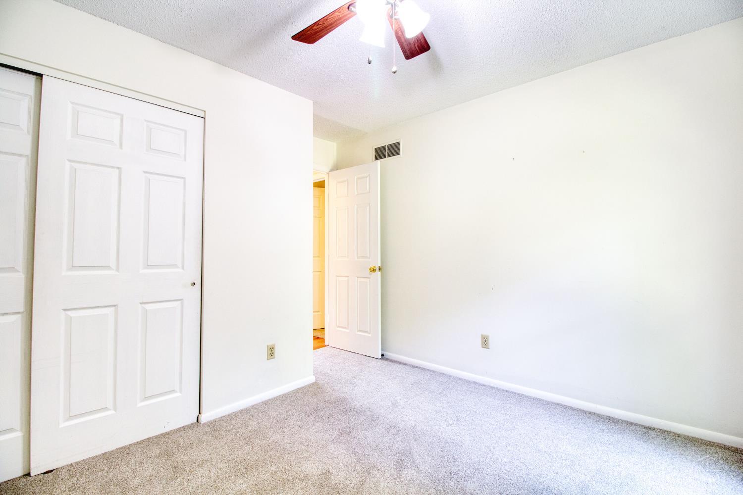5803 Mt Vernon Drive Property Photo 32
