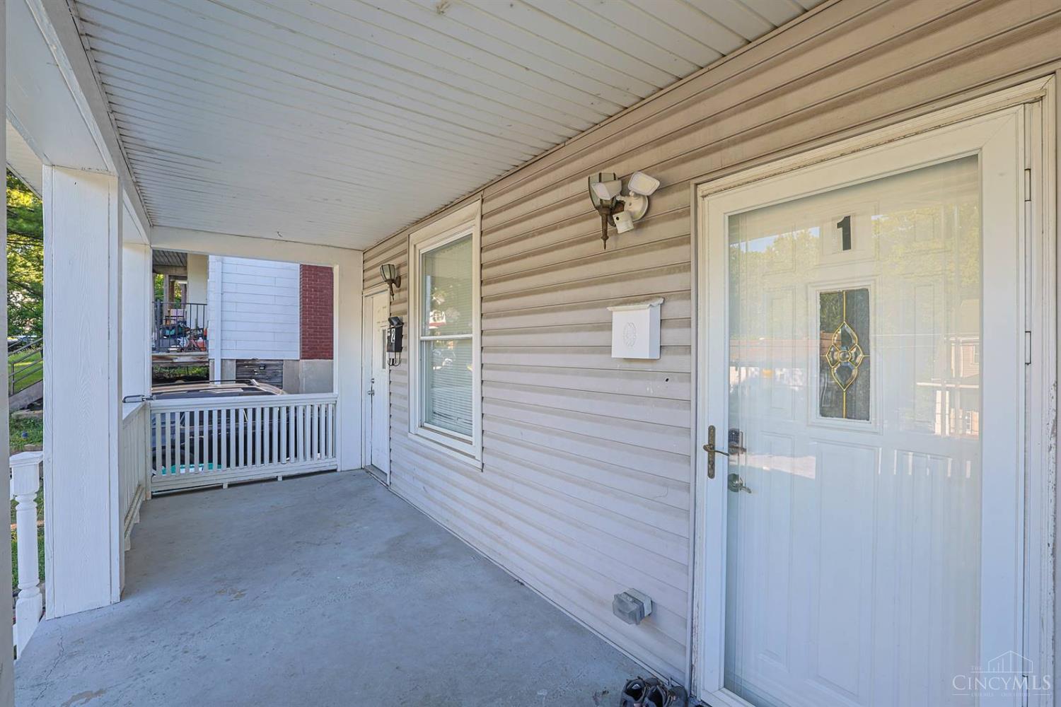 830 Harris Avenue Property Photo 4