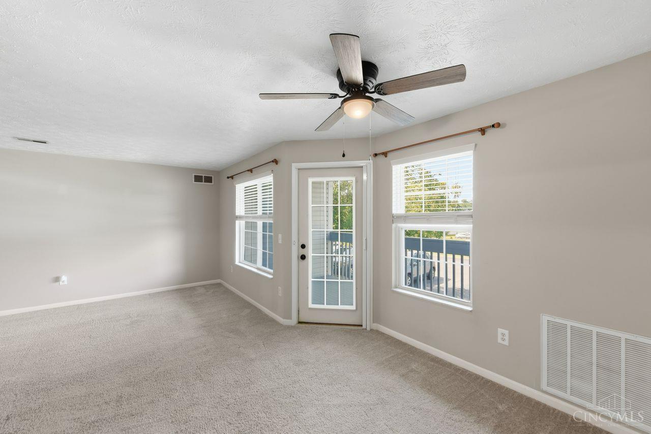 92 Rough Way Property Photo 11