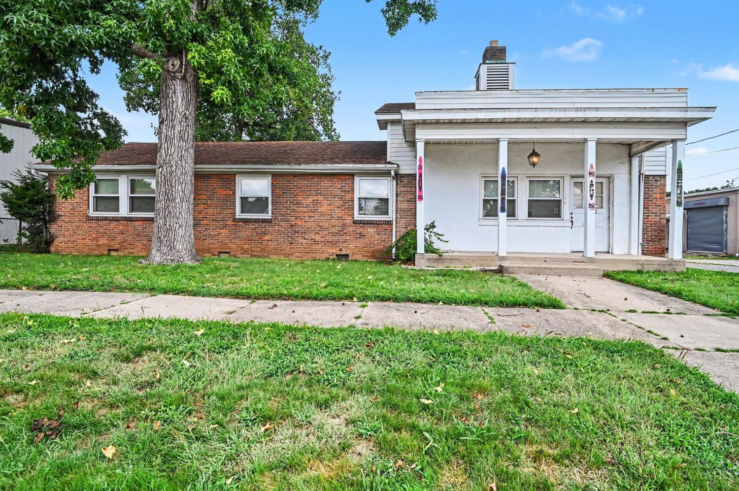 1070 Weller Avenue Property Photo 1