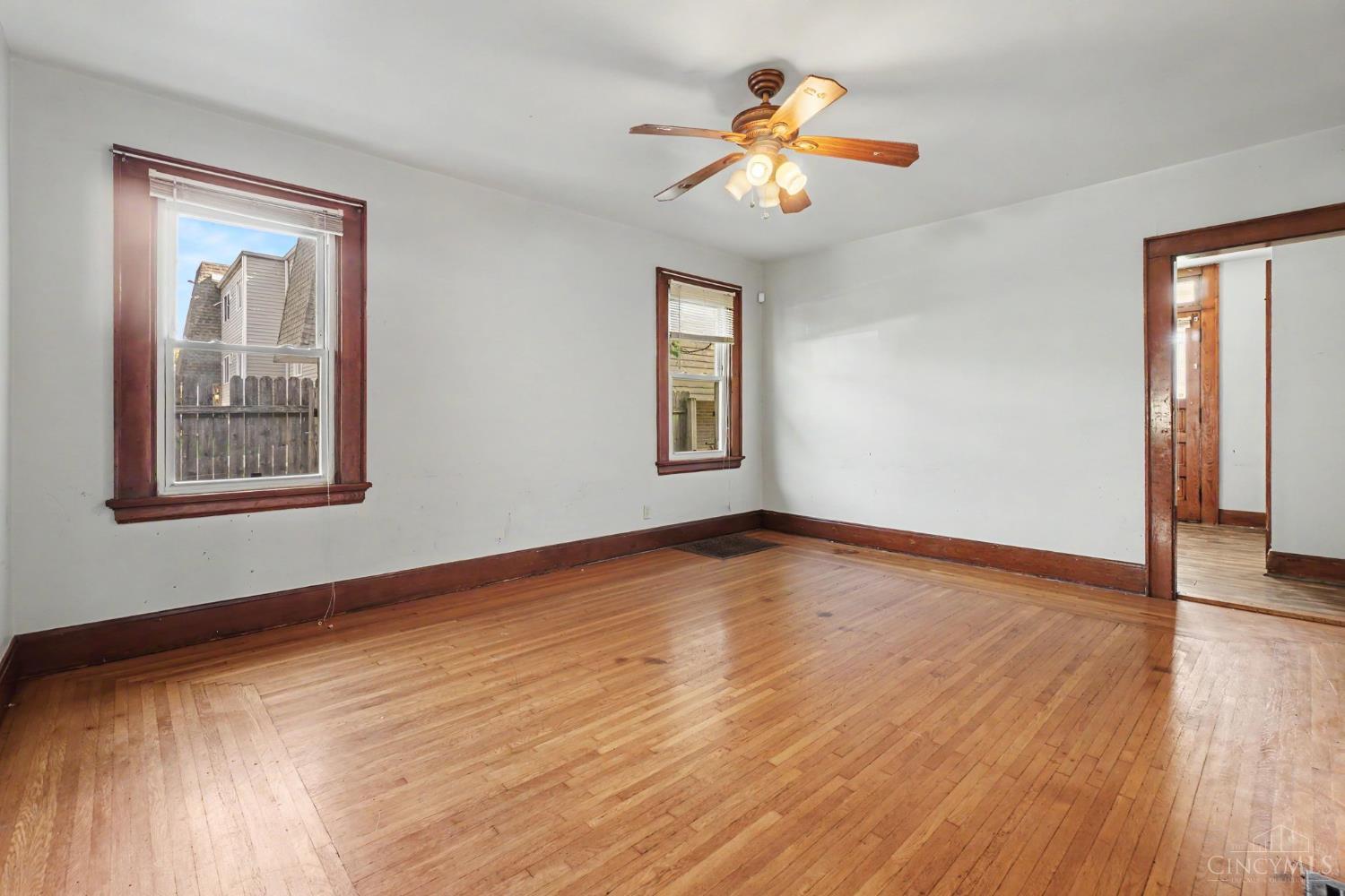 924 Chateau Avenue Property Photo 5