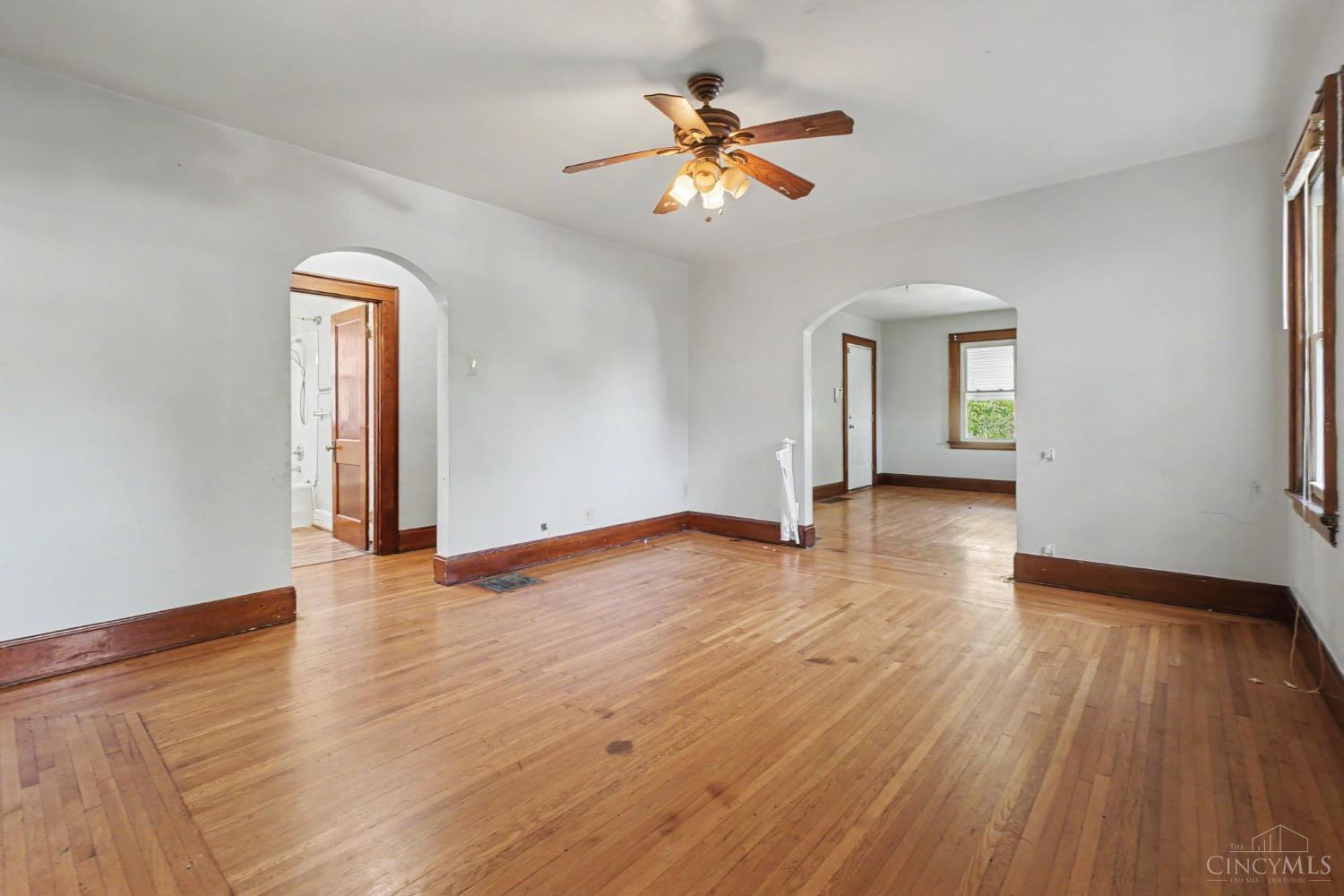 924 Chateau Avenue Property Photo 6