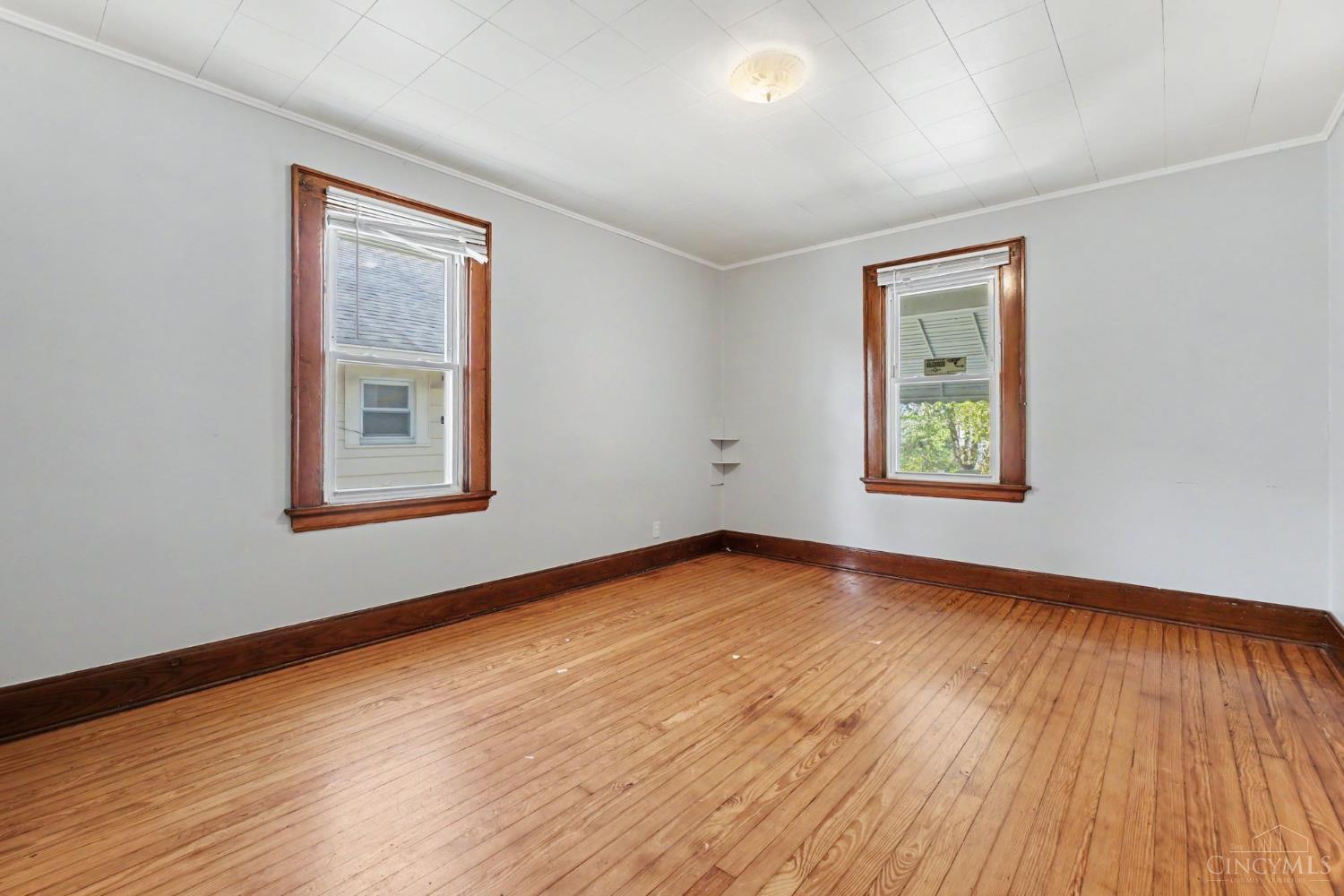 924 Chateau Avenue Property Photo 8