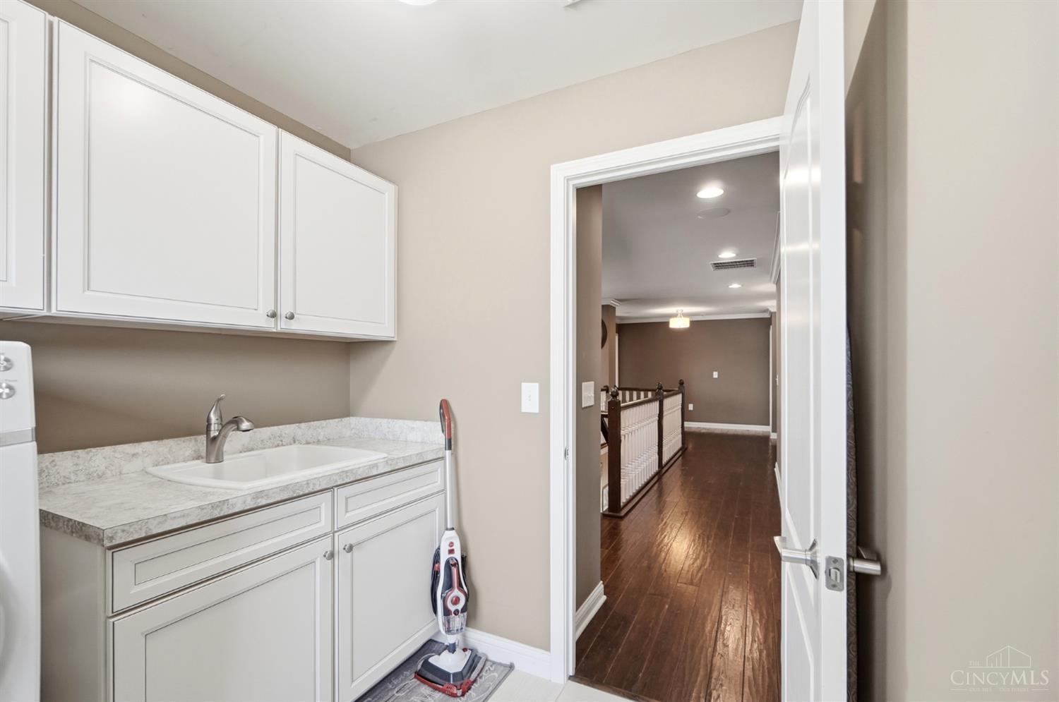 1671 Indian Grass Drive Property Photo 20