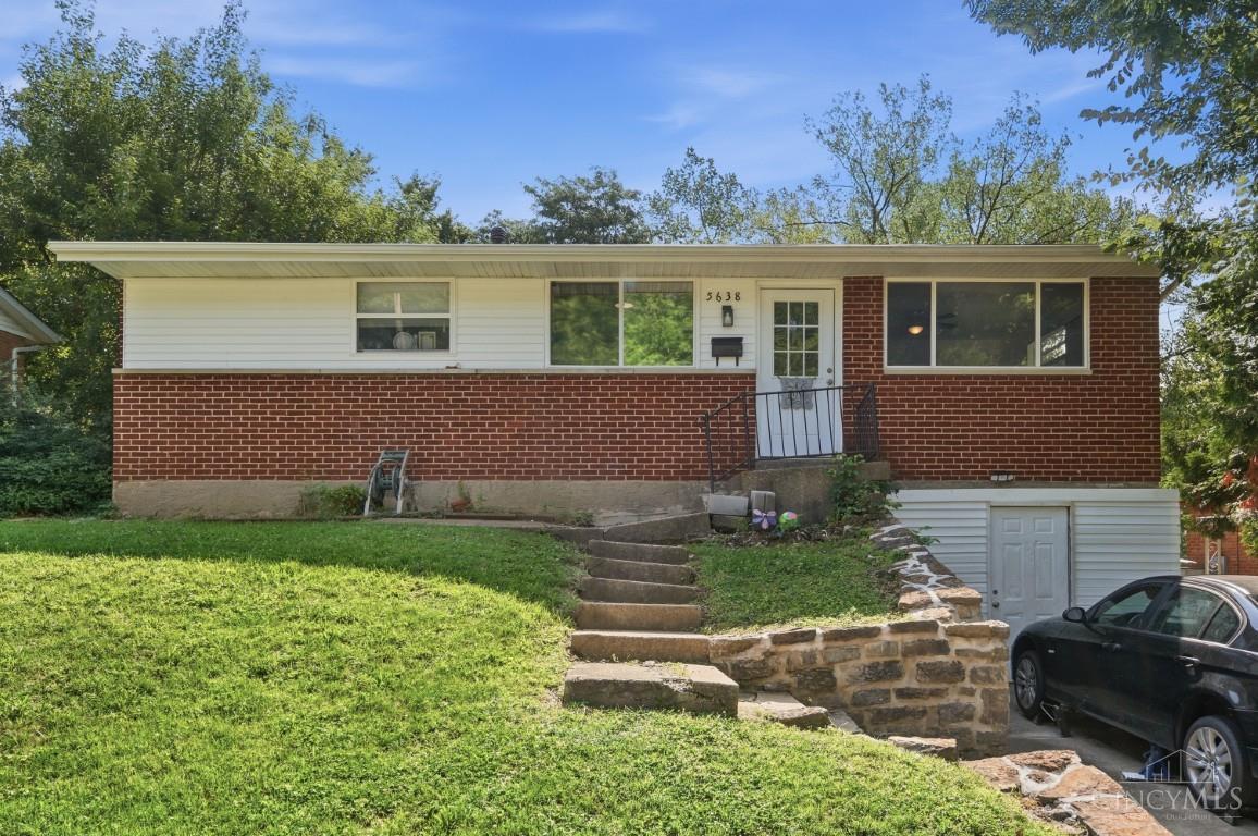 5638 Folchi Drive Property Photo 2