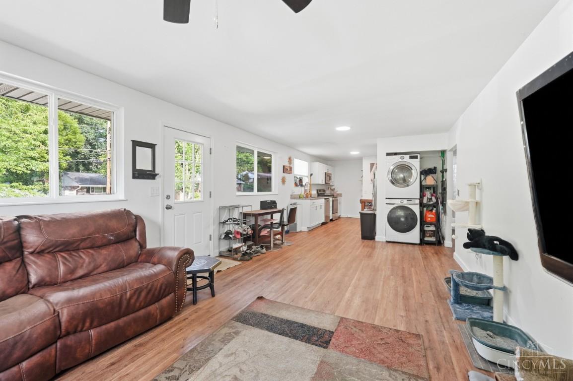 5638 Folchi Drive Property Photo 10