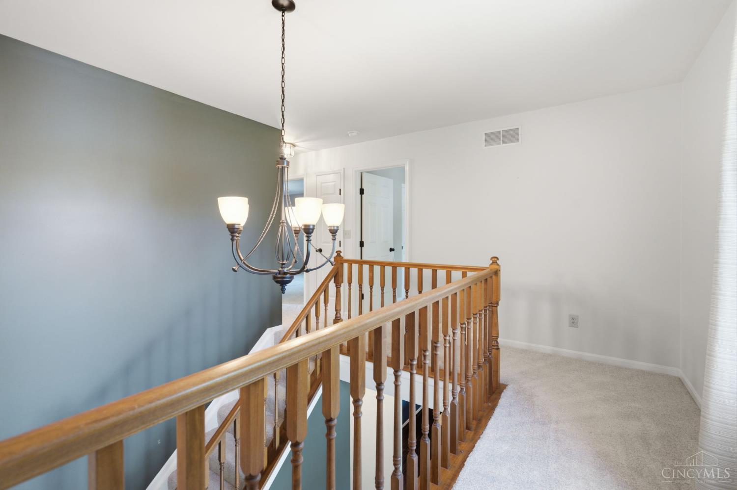 7097 Maple Creek Drive Property Photo 21