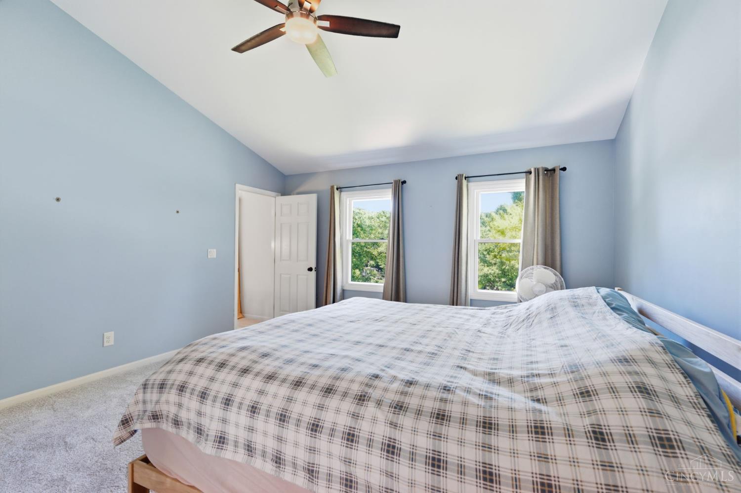 7097 Maple Creek Drive Property Photo 24