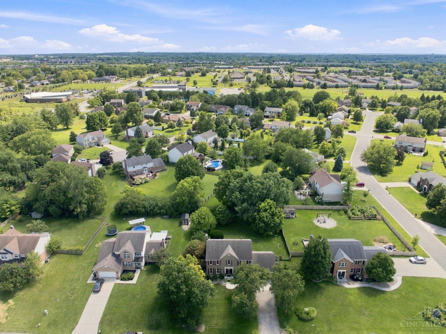 7097 Maple Creek Drive Property Photo 45