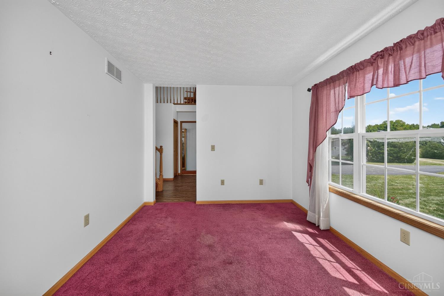 9043 Storer Lane Property Photo 8