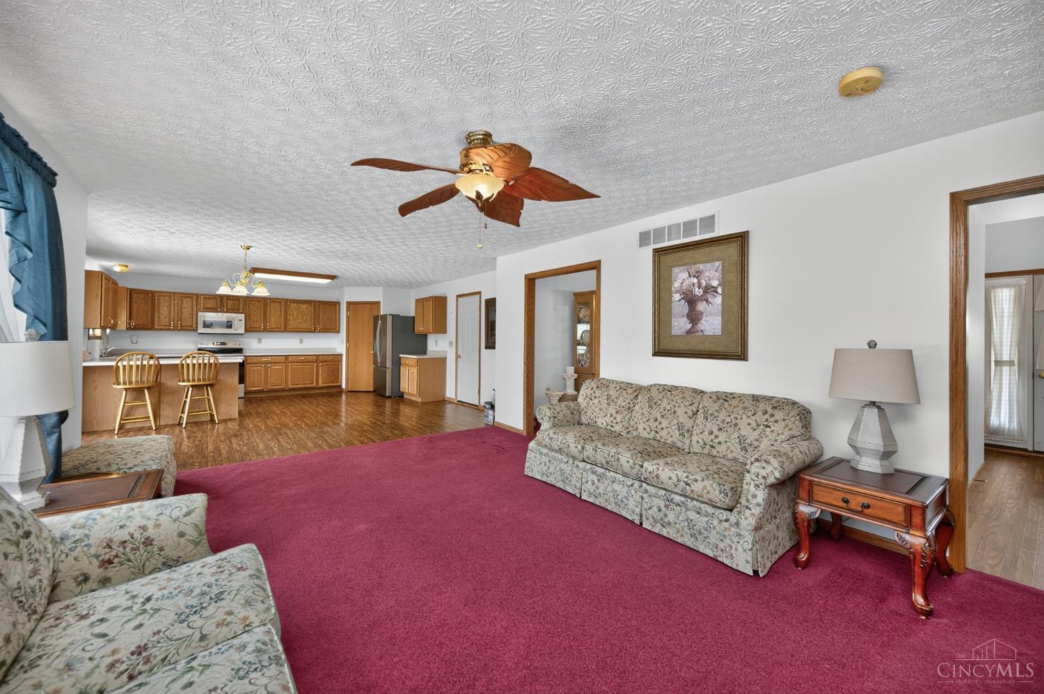 9043 Storer Lane Property Photo 9