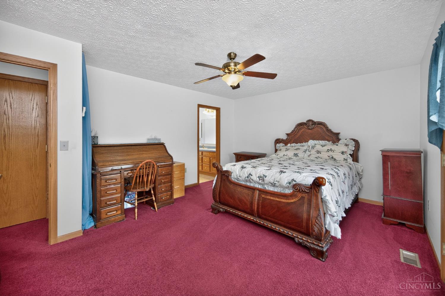 9043 Storer Lane Property Photo 15