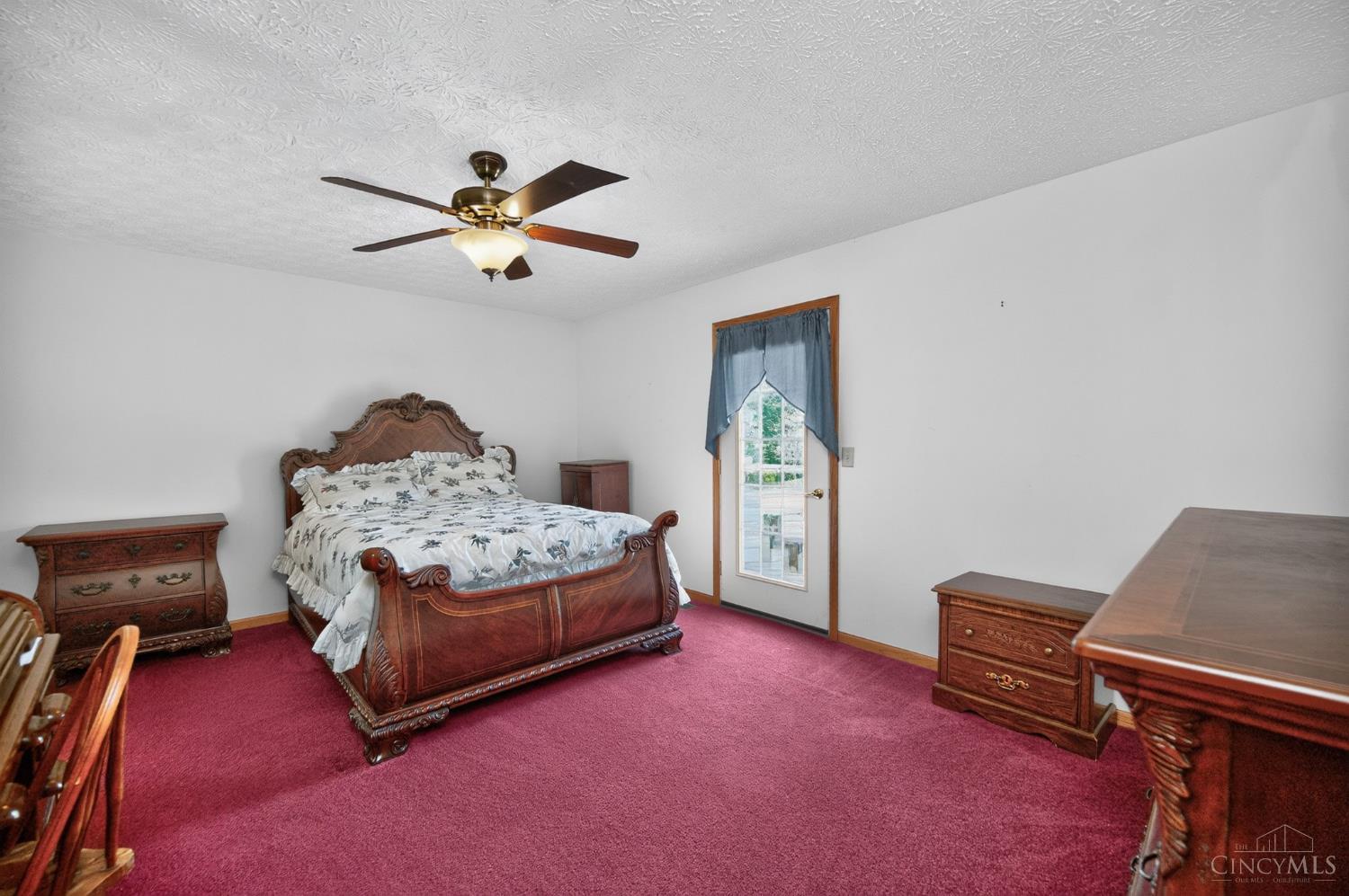 9043 Storer Lane Property Photo 16