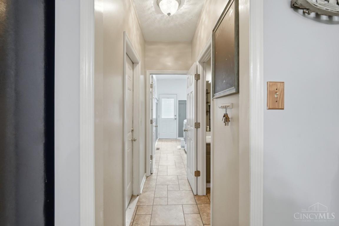 7013 Raspberry Ridge Property Photo 25