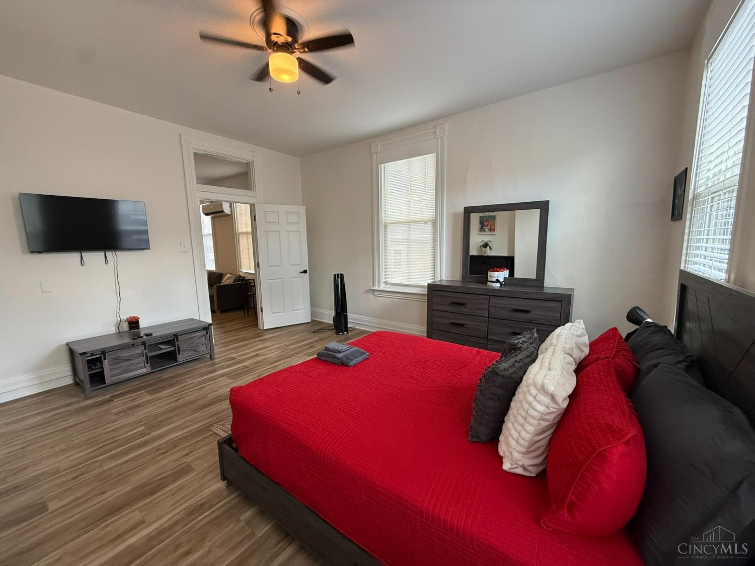 1312 Spring Street Property Photo 15