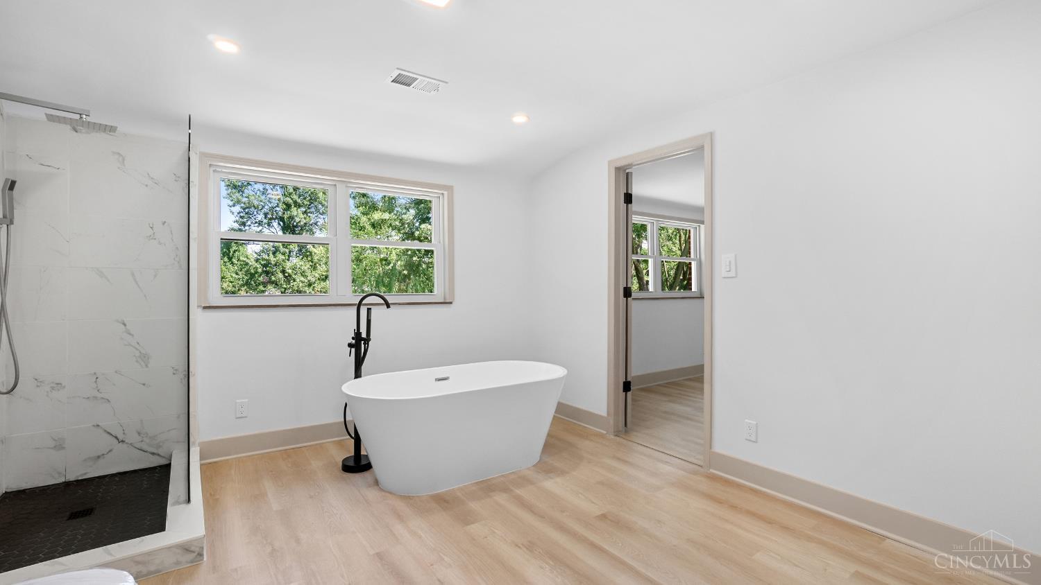 2810 Robers Avenue Property Photo 24