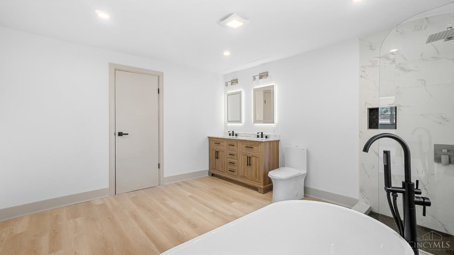 2810 Robers Avenue Property Photo 25