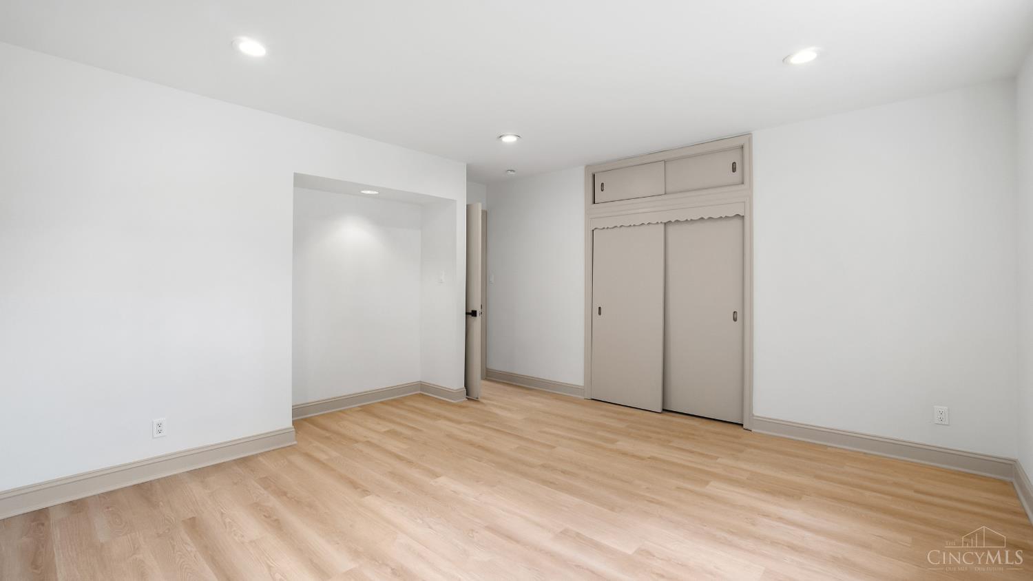 2810 Robers Avenue Property Photo 31