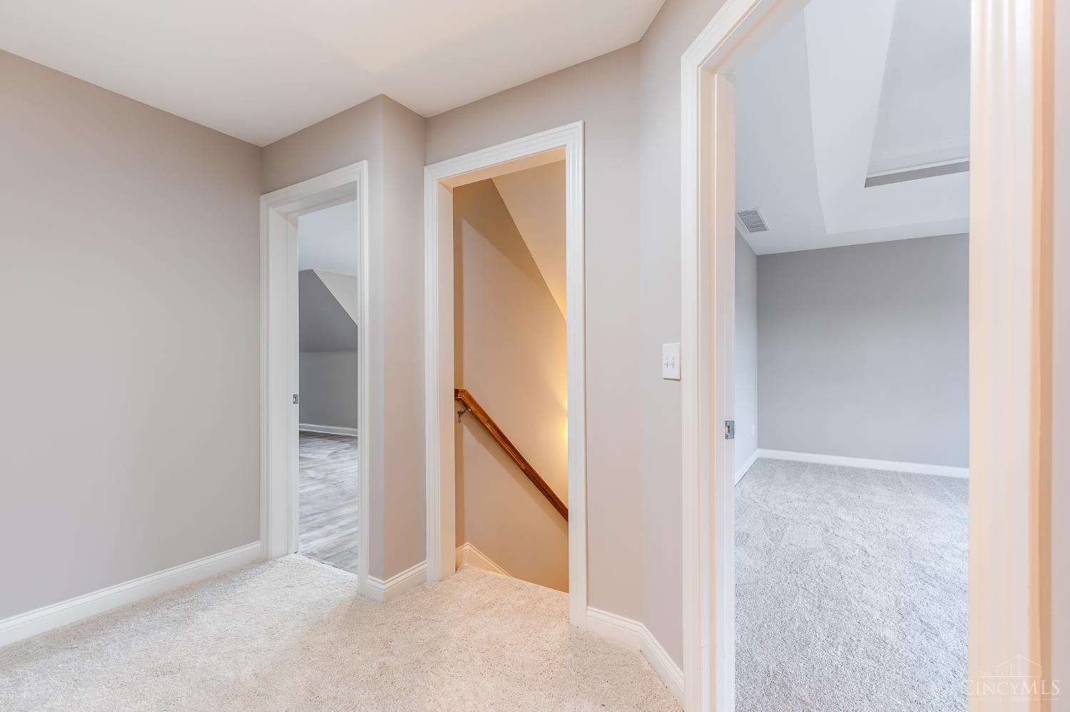 3827 Brookmere Place Property Photo 8