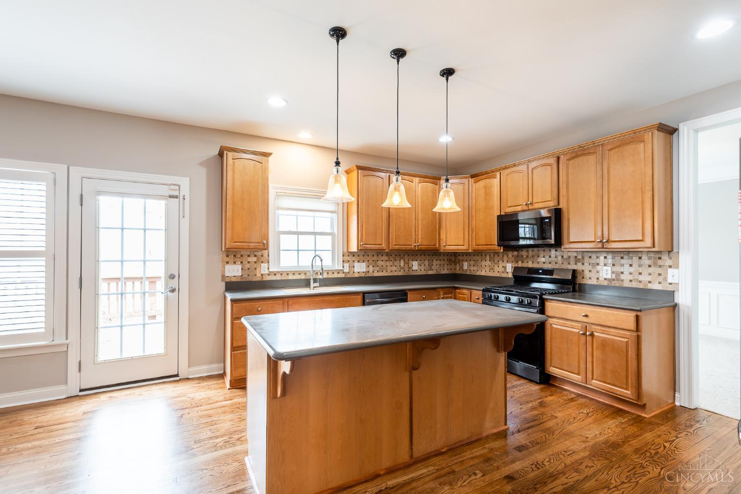 3827 Brookmere Place Property Photo 14