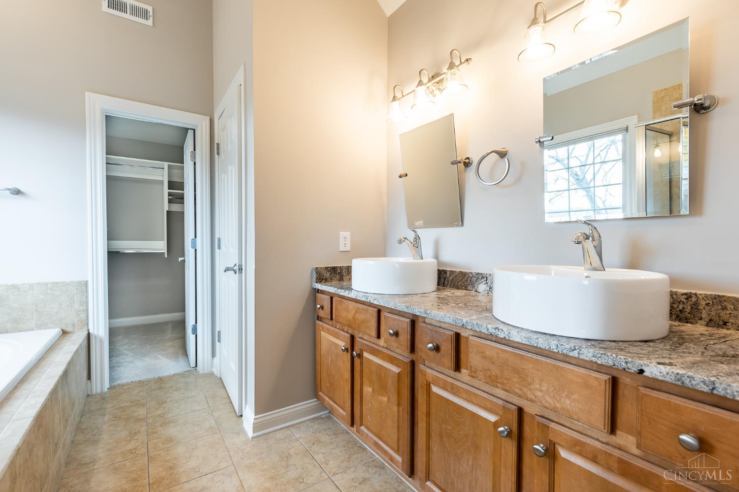 3827 Brookmere Place Property Photo 40