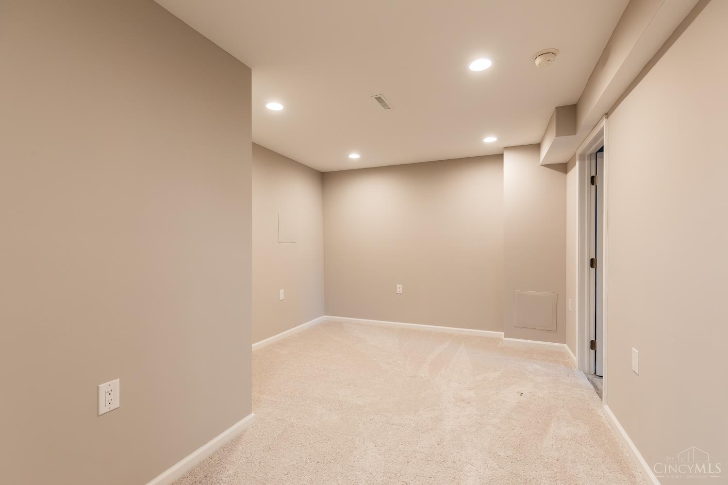 3827 Brookmere Place Property Photo 66