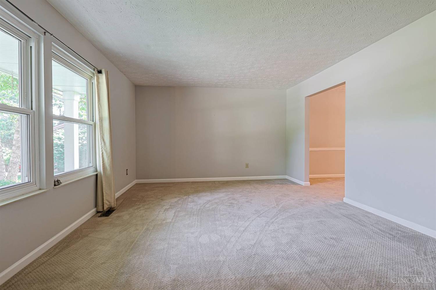 9045 Fields Drive Property Photo 6