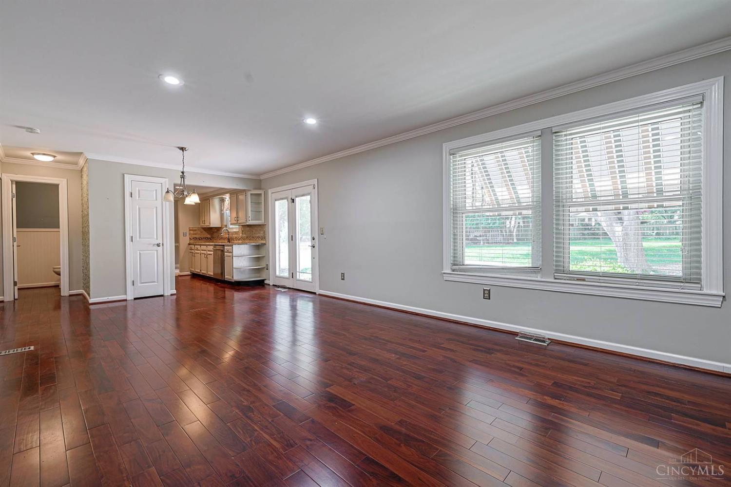 9045 Fields Drive Property Photo 11