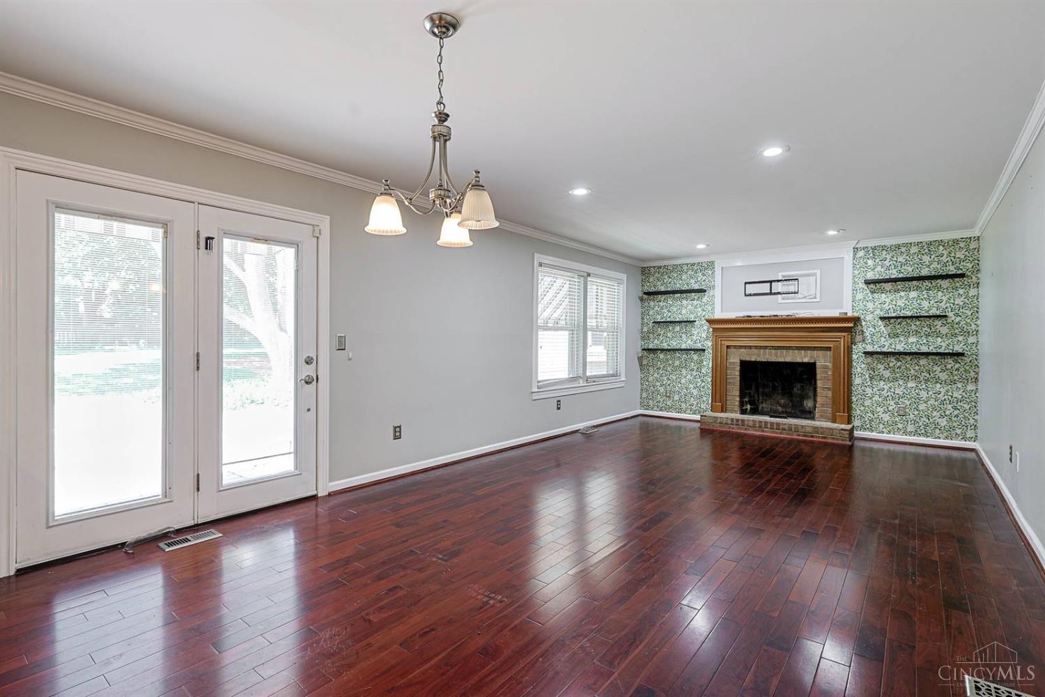 9045 Fields Drive Property Photo 15