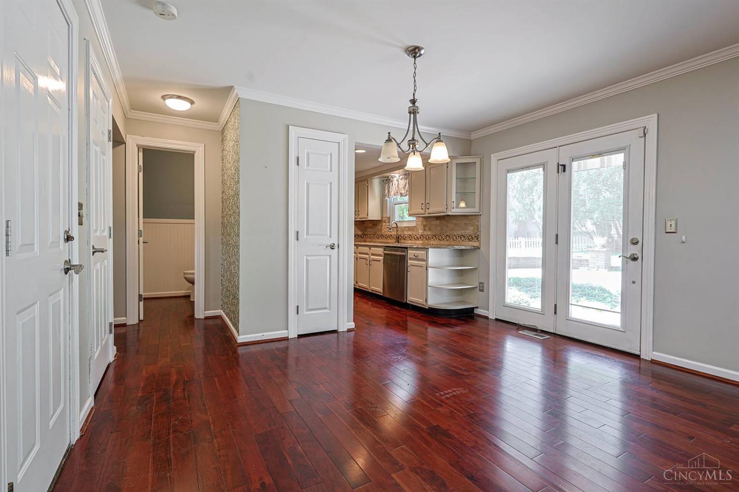 9045 Fields Drive Property Photo 16