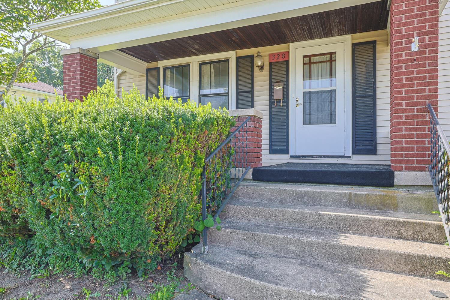 328 Harrison Avenue Property Photo 3
