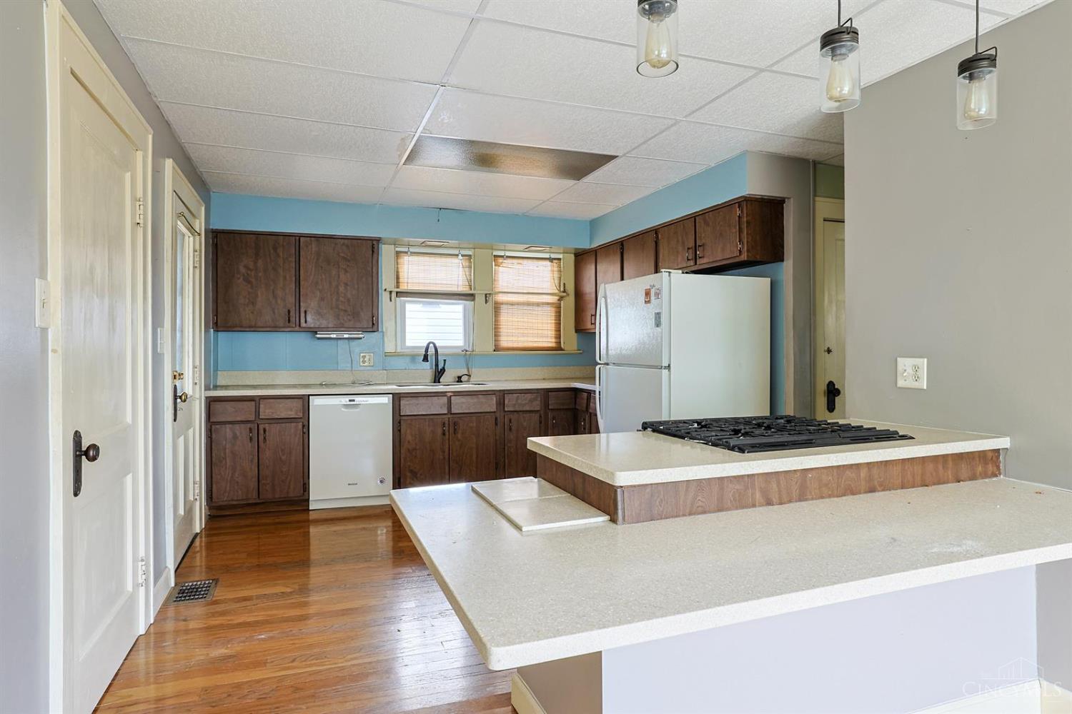 328 Harrison Avenue Property Photo 13
