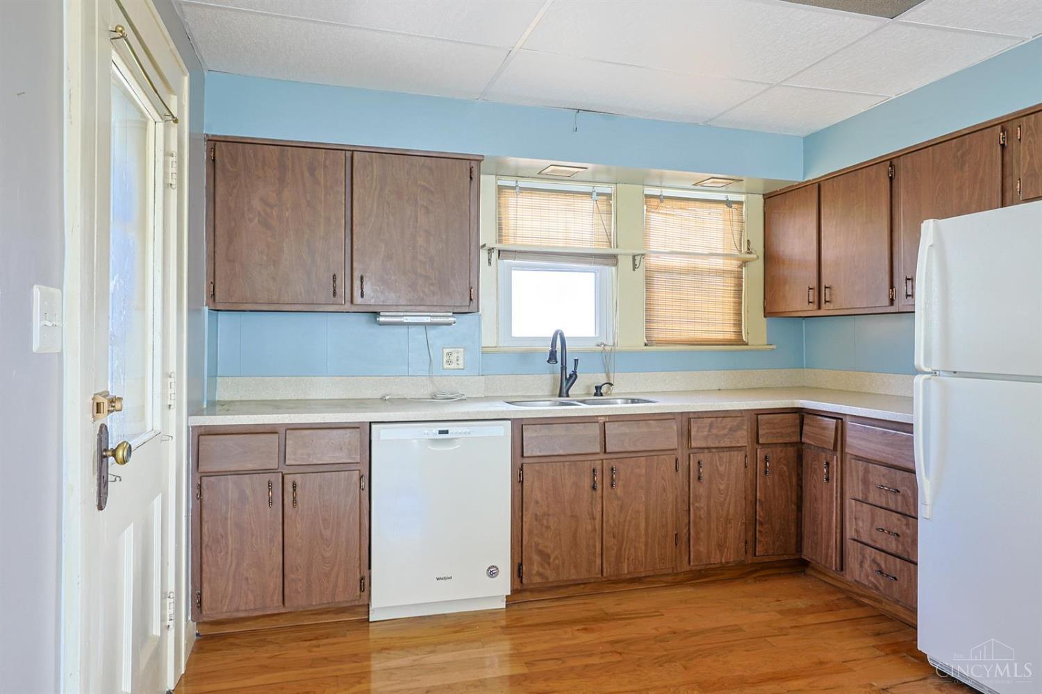 328 Harrison Avenue Property Photo 14
