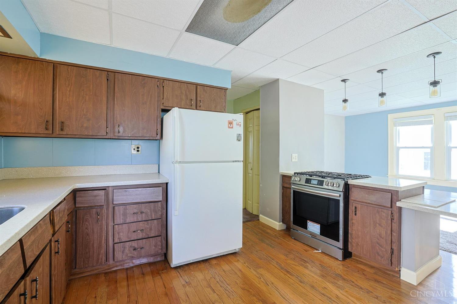 328 Harrison Avenue Property Photo 15
