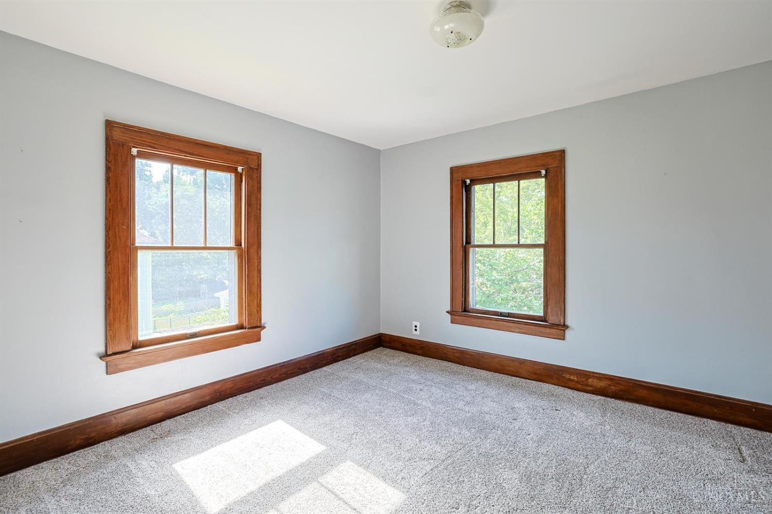 328 Harrison Avenue Property Photo 21
