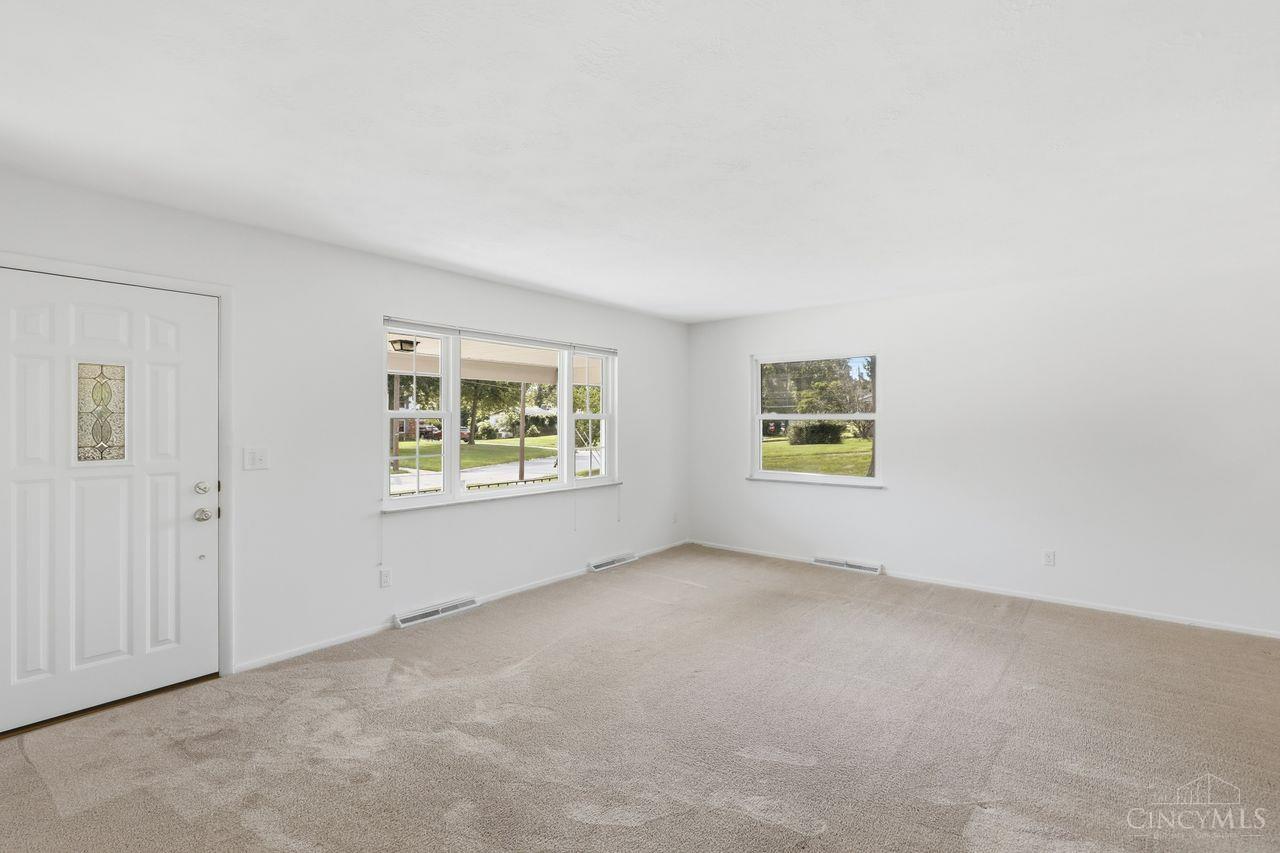 8771 Brittany Drive Property Photo 5