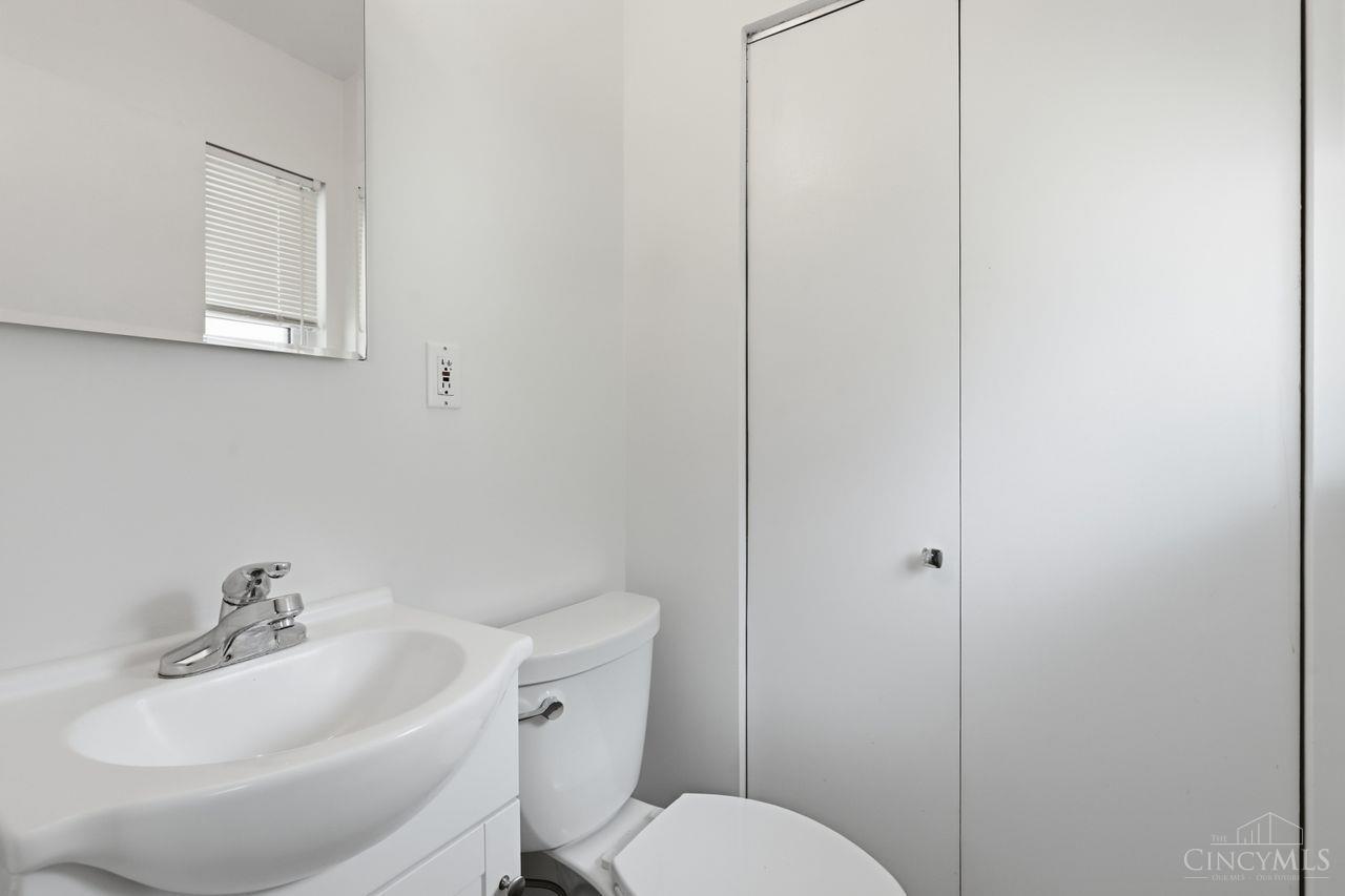 8771 Brittany Drive Property Photo 18