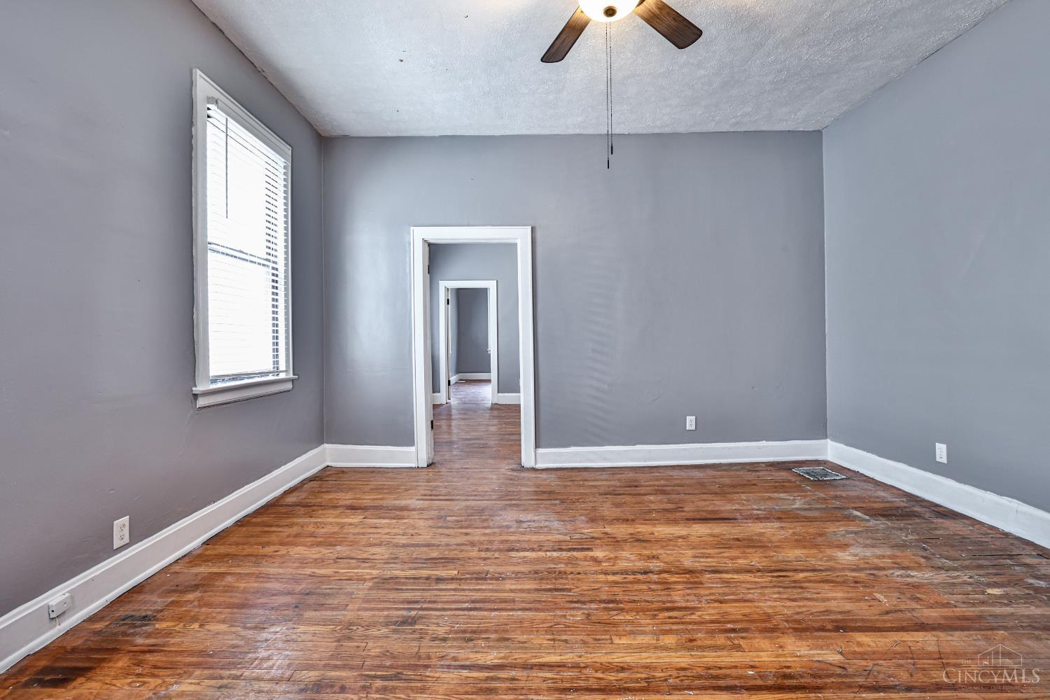 538 Grand Avenue Property Photo 12