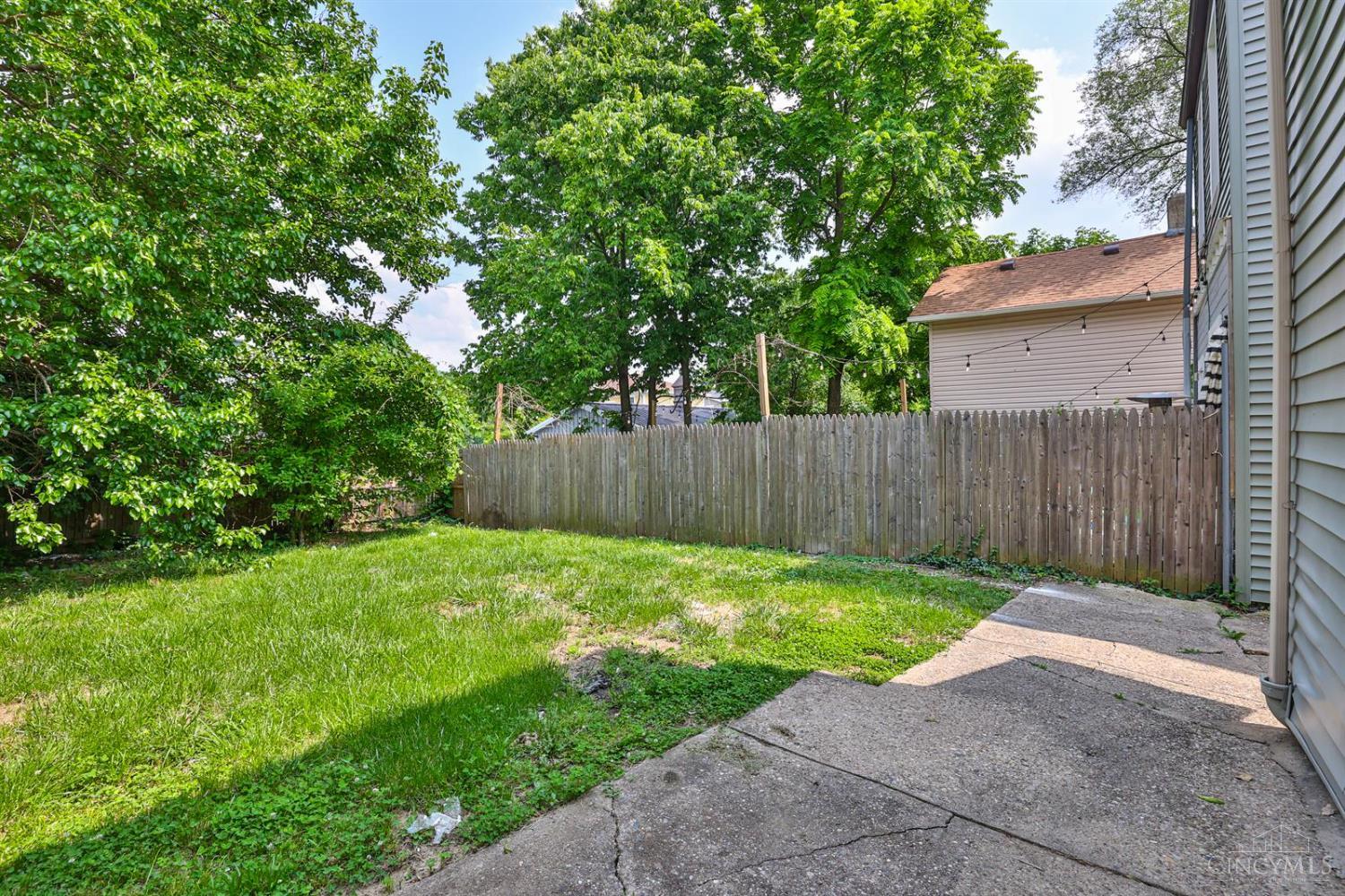 538 Grand Avenue Property Photo 25