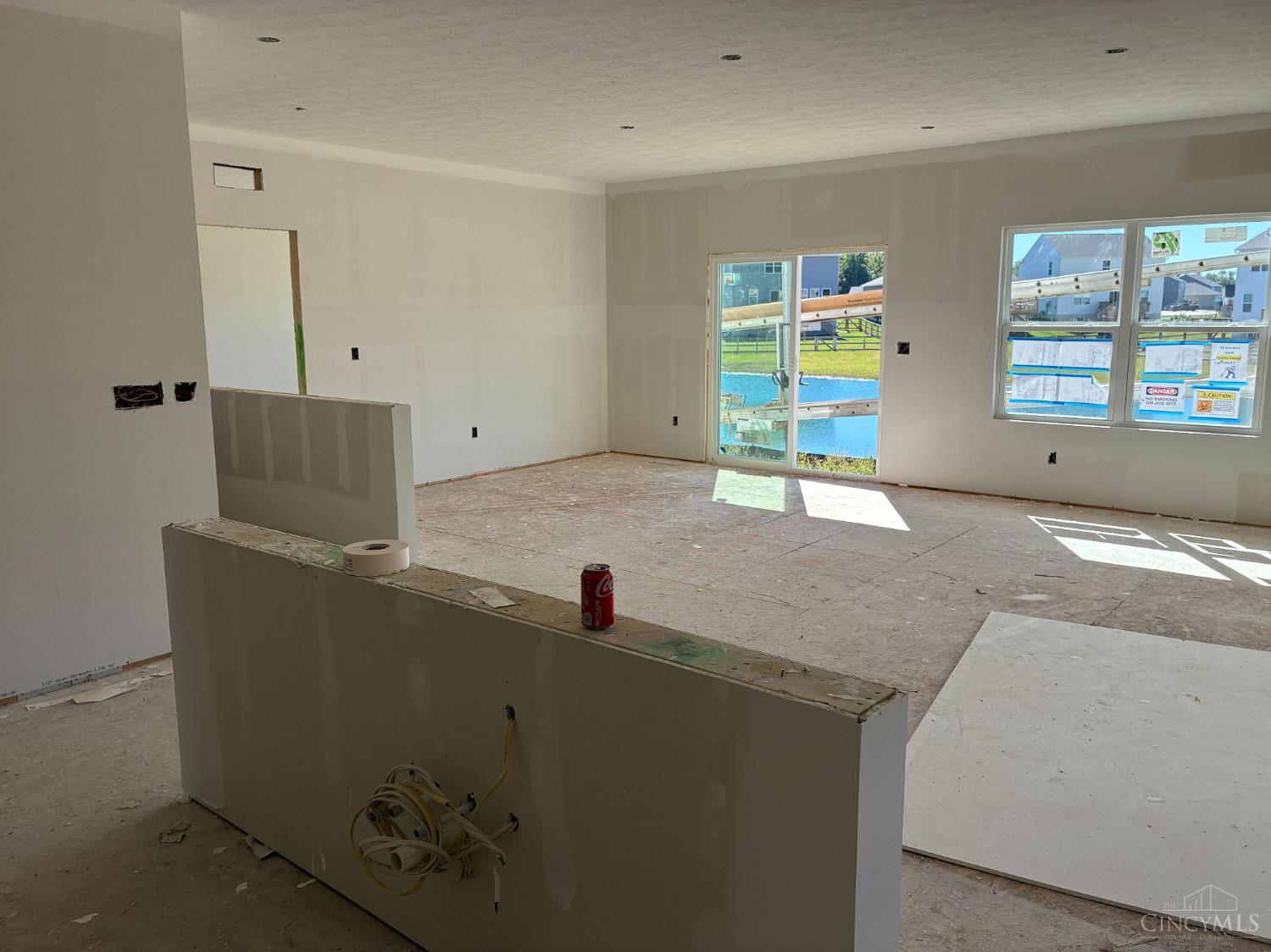 6233 Willow Cove Property Photo 7