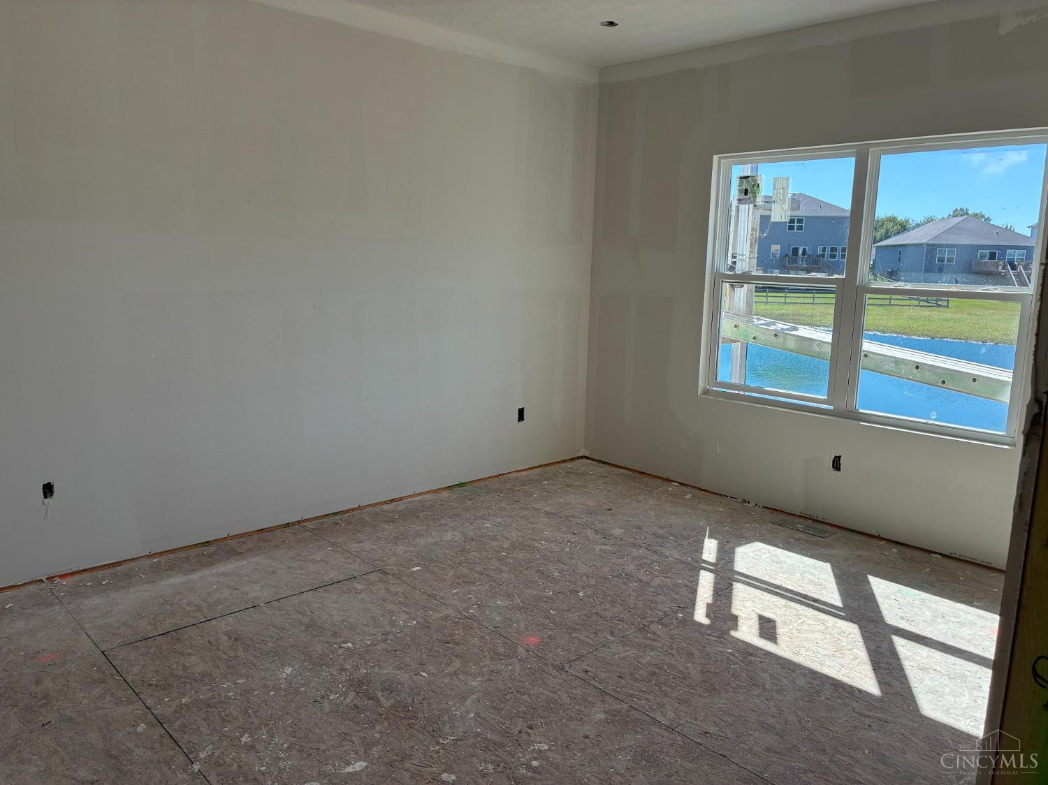 6233 Willow Cove Property Photo 8