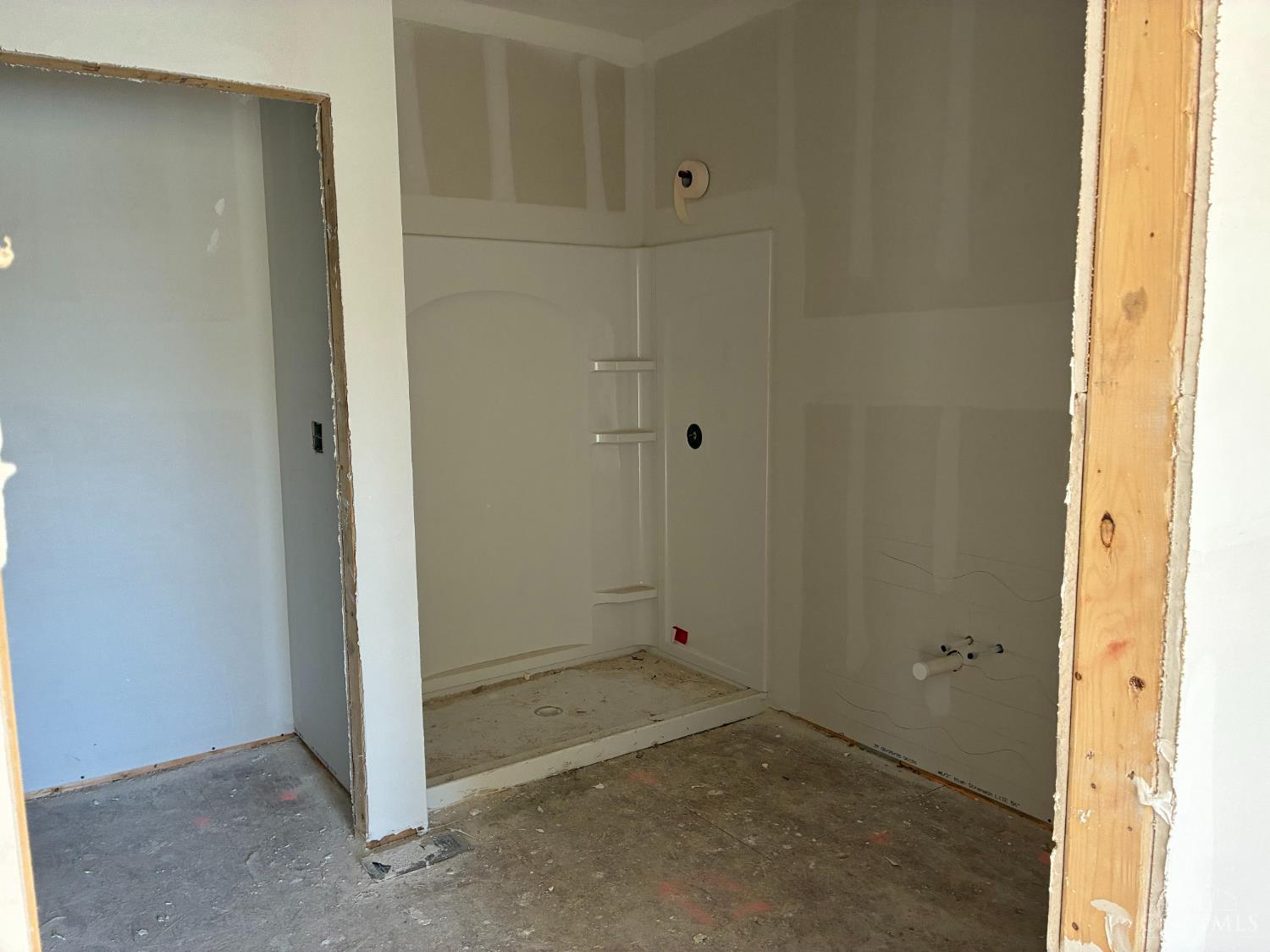 6233 Willow Cove Property Photo 9