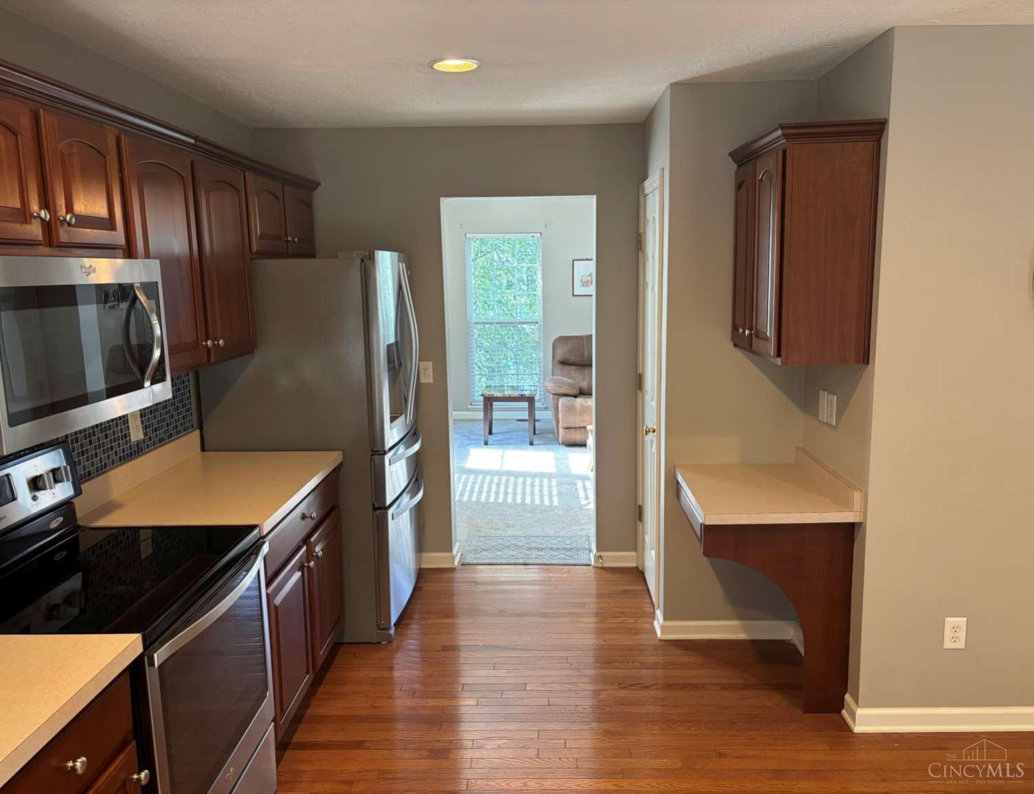 695 Terrace Hill Trail Property Photo 5