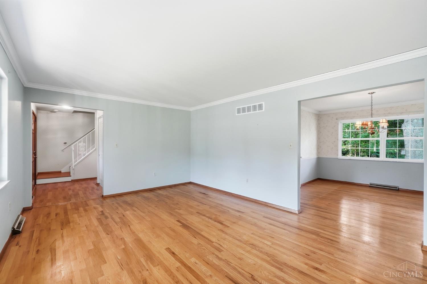 9179 Revere Run Property Photo 7