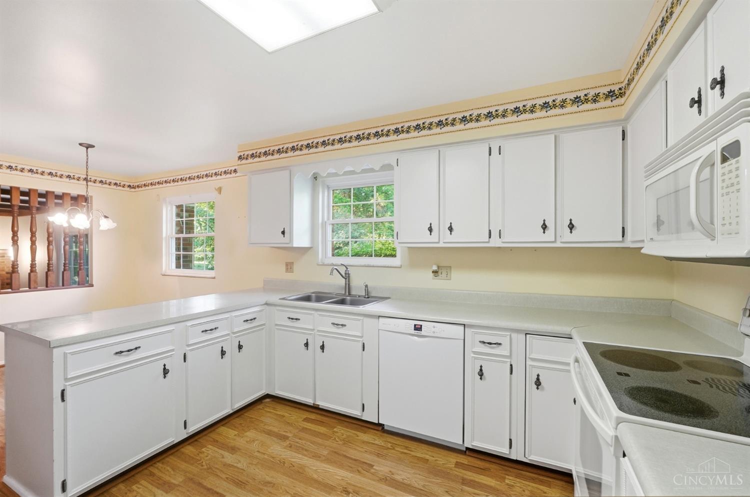 9179 Revere Run Property Photo 11
