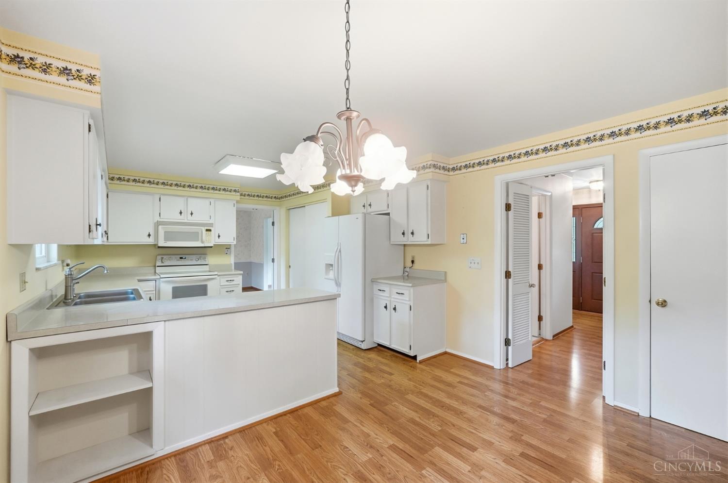 9179 Revere Run Property Photo 13